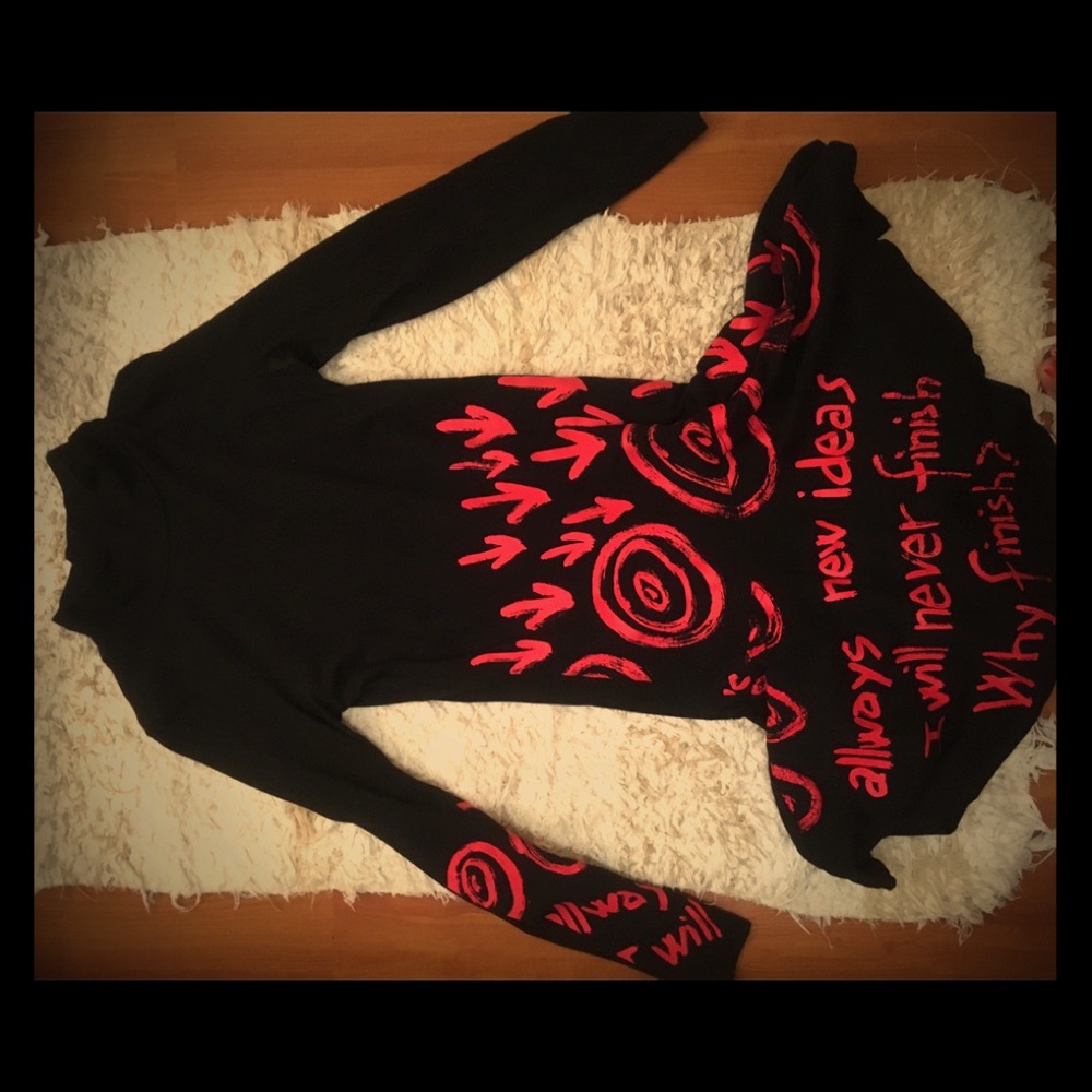 Desigual black dress with red prints